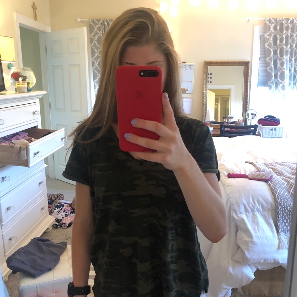 Camo tee
